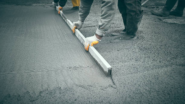 Best Concrete Sidewalk Installation in Newburgh, IN